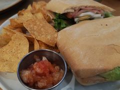 -HELLO 27 意面·沙拉·帕尼尼