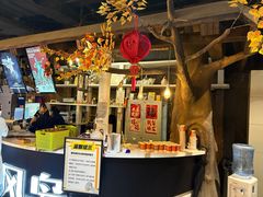 -暴风岛沉浸式体验馆(百联世纪店)