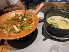 火飘小炒肉-云海肴·汽锅鸡·云南菜(高德置地店)