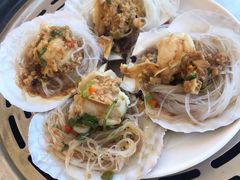 蒜蓉粉丝蒸扇贝-港畔赶海蒸汽海鲜烧烤自助(仙螺岛店)
