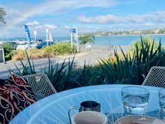 -Takapuna Beach Cafe
