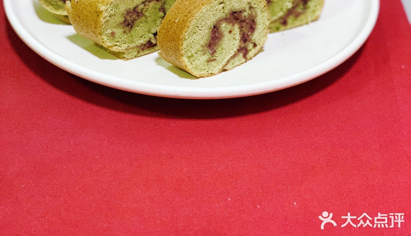 自制抹茶红豆蛋糕卷