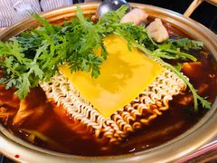 部队火锅-HOTISLAND海鸡岛(宝业路店)