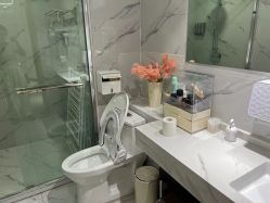 -康美贞·痘肌养护管理中心