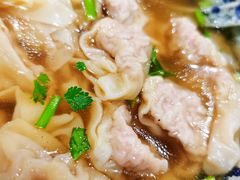 招牌野馄炖-老谢野馄饨(延安路店)