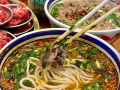 -云阿蛮云南生烫牛肉米线(奉贤路店)