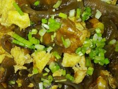 韭菜粉皮炒鸡蛋-冠州宴·海鲜烤鸭民间菜(冠县店)