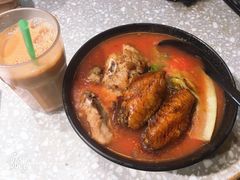 番茄浓汤鸡翅猪扒通粉-华嫂冰室(尖沙咀店)