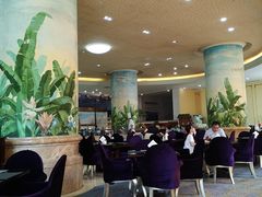 -江门新会碧桂园凤悦凤凰酒店(万达广场店)