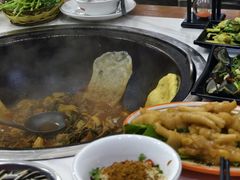 -曹丞相·地锅鸡·地锅鱼(武林店)