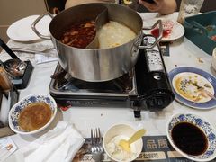 -金马门国际美食百汇(珞喻路店)