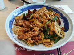 -精悦蓉(松江万达广场店)