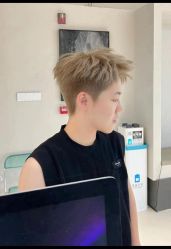 -星座接发烫染美发超市