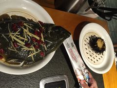-马路边上·小海鲜烧烤(八一路店)