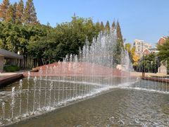 -上海市龙华烈士陵园