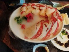-大匠工房古船木艺术餐厅·猪肚鸡专门店(长白仙岛店)