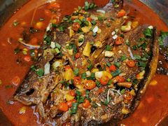 干锅臭鲑鱼-湘约爨厨(太白立交店)