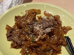 干炒牛肉河粉-避风塘(宝山万达店)
