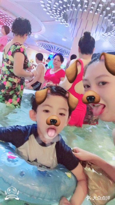 水晶之星洗浴温泉汗蒸图片