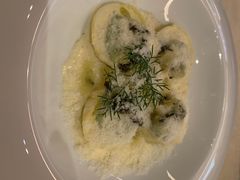 -卡佩罗意大利餐厅及酒吧Al Cappello Trattoria