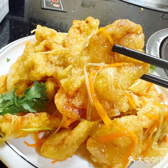 钦钦东北铁锅炖烧烤