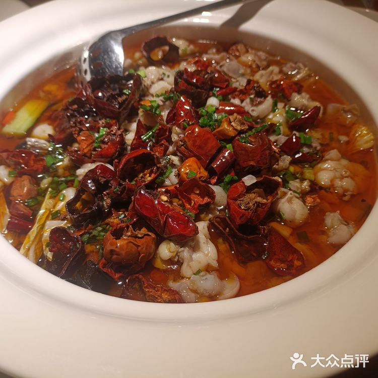尝鲜 美味佳肴探店