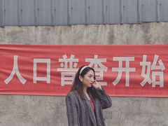 -亮佳鸿华二手市场