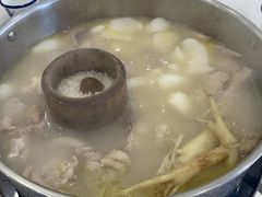 -朴小妹人参鸡汤火锅(长白山万达店)