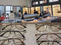 -三叶眼镜城(八佰伴店)