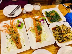 -两兄弟Song Pee Nong(2号店)