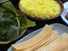 -重庆川渝肥妹火锅