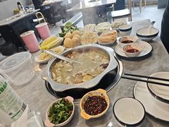 -光头药膳鸡(莱茵小镇店)