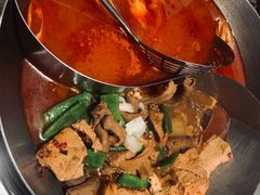 -左庭右院鲜牛肉火锅(七宝领展广场店)