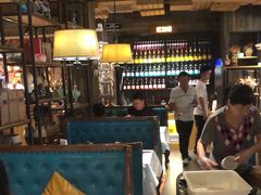 -领鲜活海鲜榴莲自助火锅(东门店)