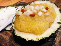 版纳菠萝饭-老滇山寨•云南特色菜•地方菜•民族风情歌舞表演(金碧店)