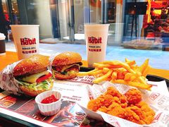 -The Habit Burger Grill 哈比特汉堡(复兴soho店)