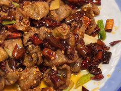 辣子肥肠-洪霞餐馆