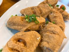 -Chom Cafe and Restaurant