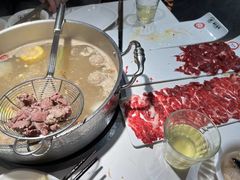 -潮牛壹号鲜牛肉火锅(世界城广场店)