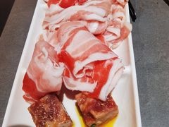 -黑金·寻焰自助百汇·烤肉·火锅(中街店)