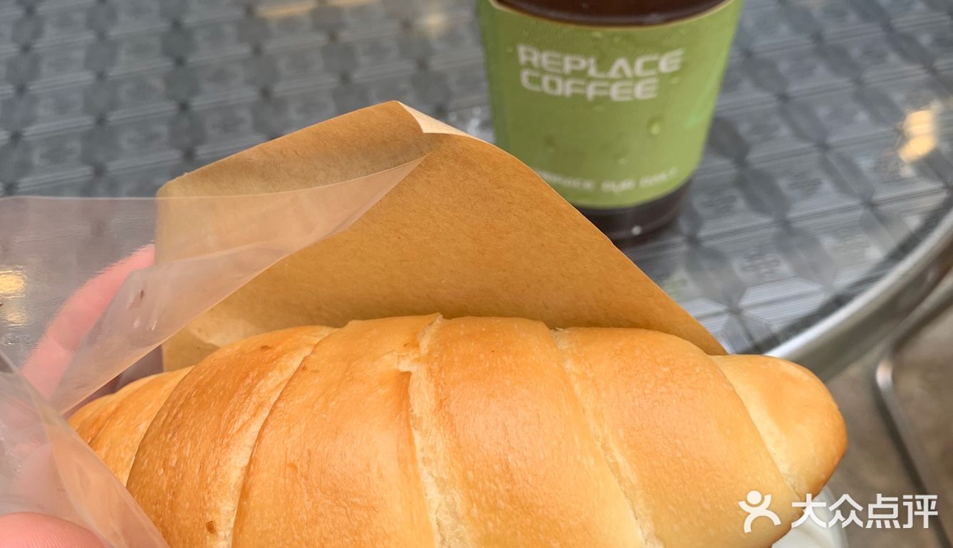 江门咖啡｜街头转角老房子下Replace Coffee