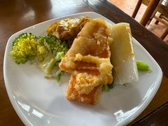 -百荷园蔬食自助餐厅(德辉广场店)