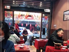 大堂-谢老五跷脚牛肉·非遗传承店