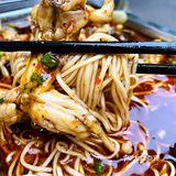 吃乐山青蛙就得一整个吃嘞🤩
