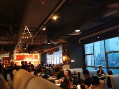 -大头虾越式风味餐厅(光明广场店)