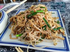-八两八金·莱芜特色炒鸡(市南漳浦路店)