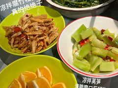 -彭耕记猪油炒小菜(吉联mall店)