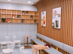 等位区-CoCo都可(健翔桥店)