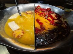 红颜花胶鸡锅-湊湊火锅·茶憩(杭州湖滨银泰in77店)