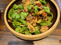 -民间瓦缸煨汤館(嵩山路店)